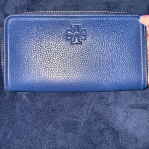 Tory Burch Navy Textured Wallet